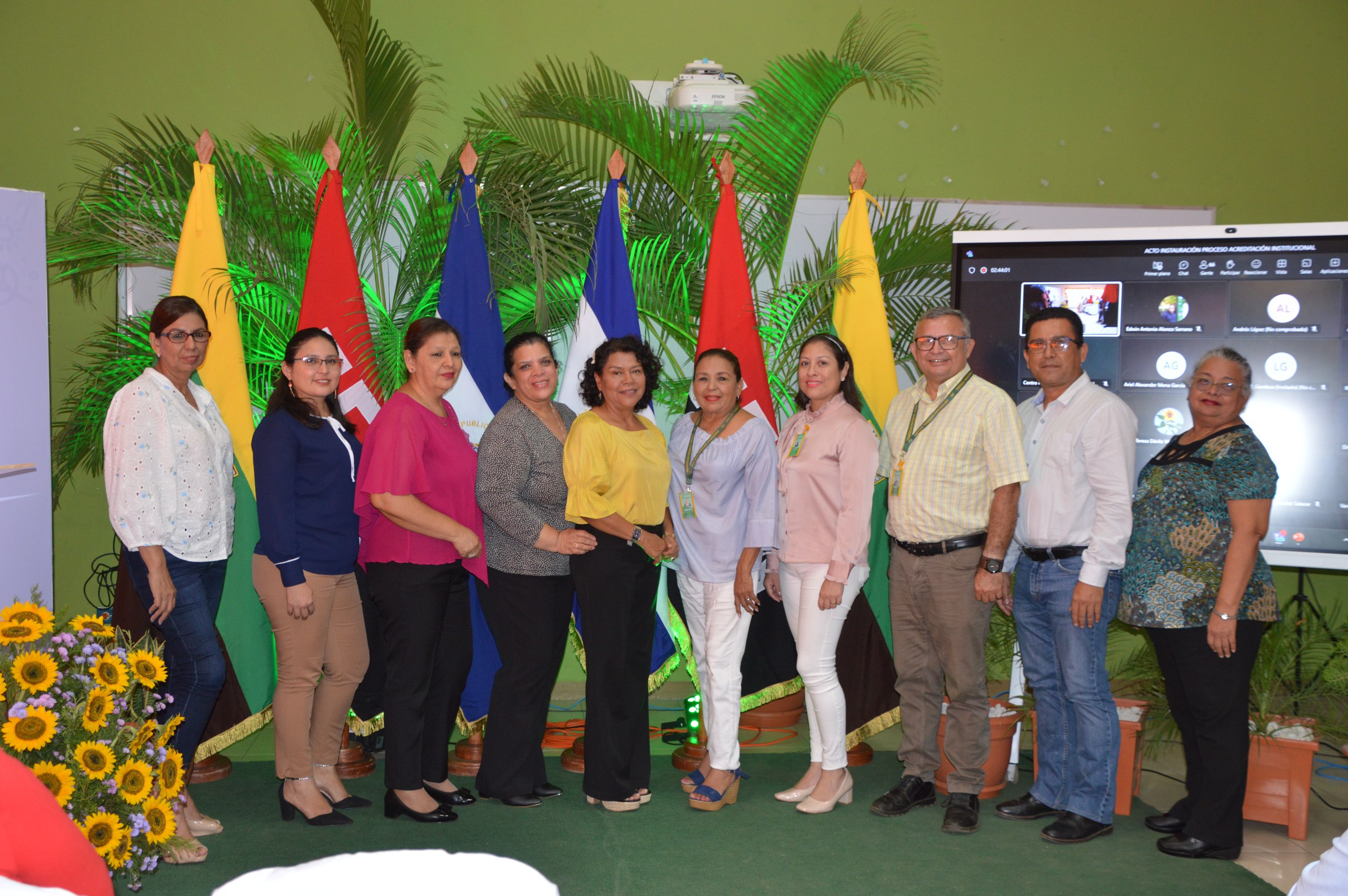 Autoridades de la UNA