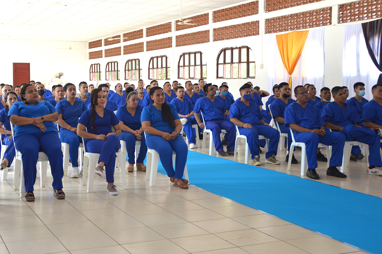 Estudiantes del Programa Integral de Educación Superior Agraria