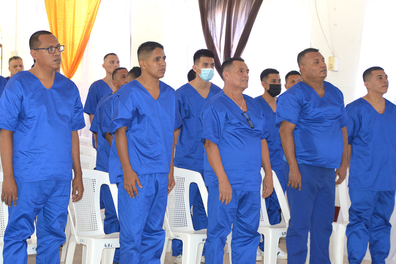 Estudiantes del Programa Integral de Educación Superior Agraria