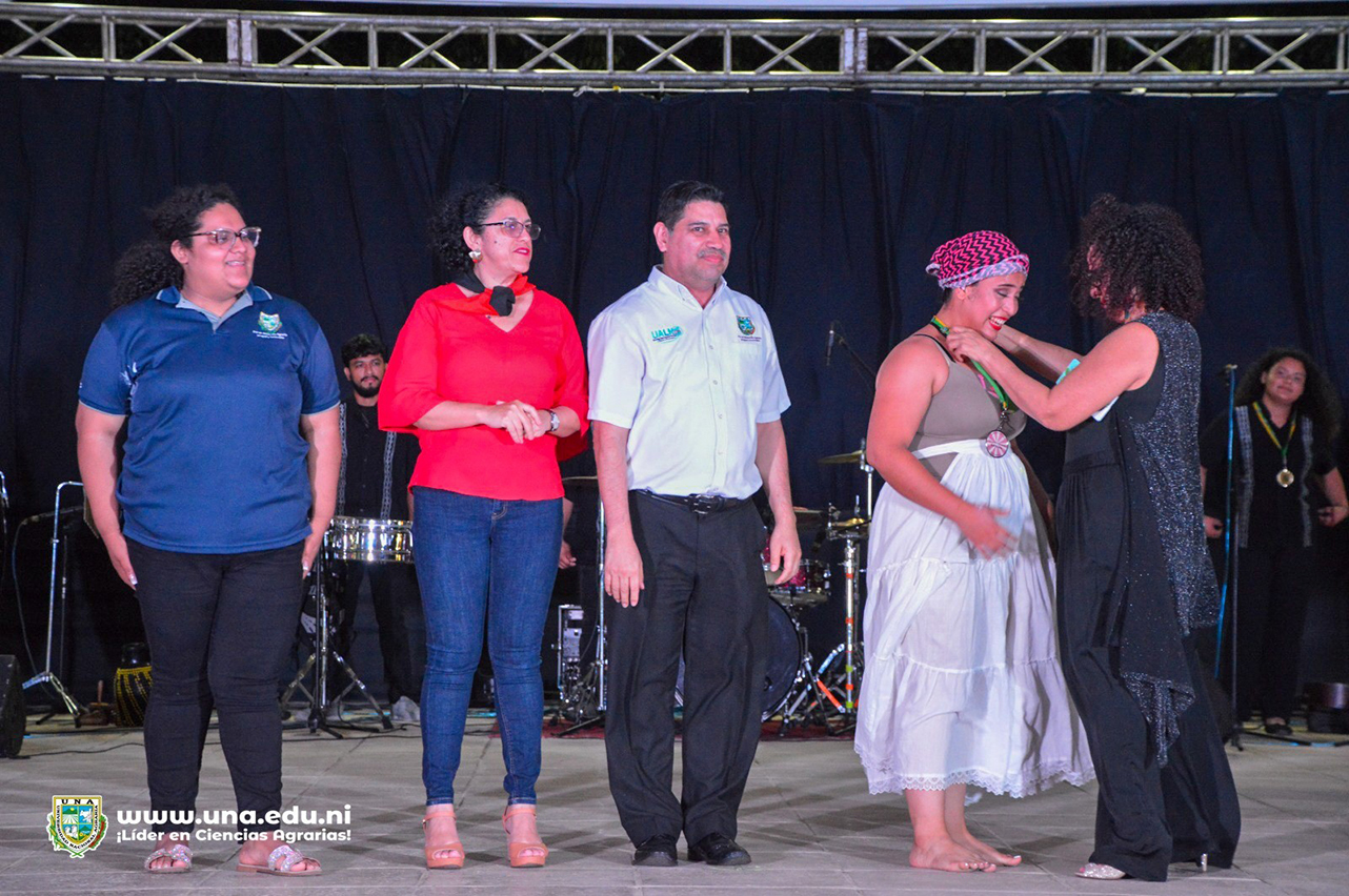 Gala Artística “Diciembre en Paz y Unidad”