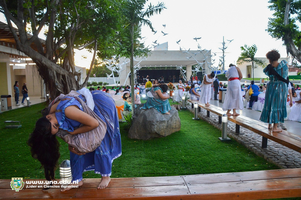 Gala Artística “Diciembre en Paz y Unidad”