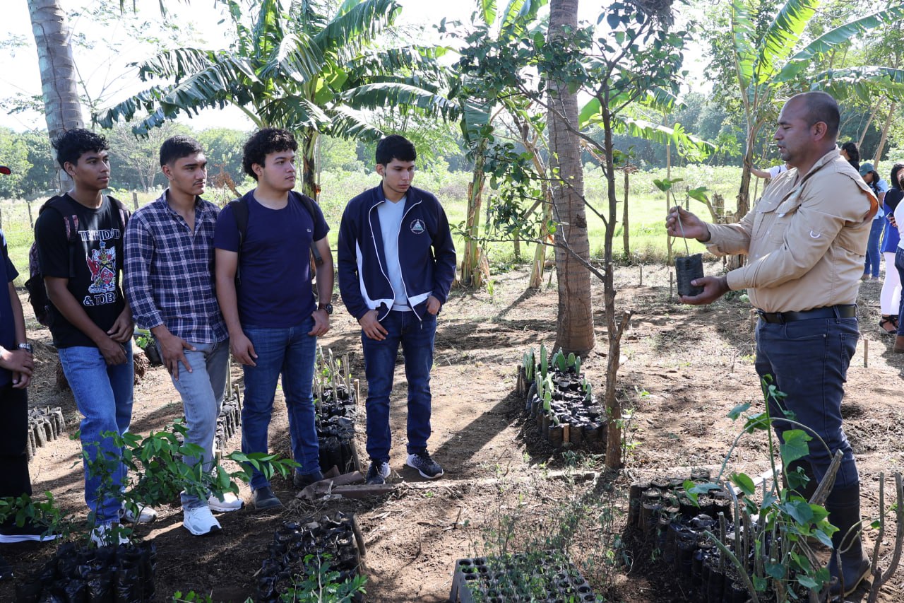 Marcos Jimenez | Universidad Nacional Agraria