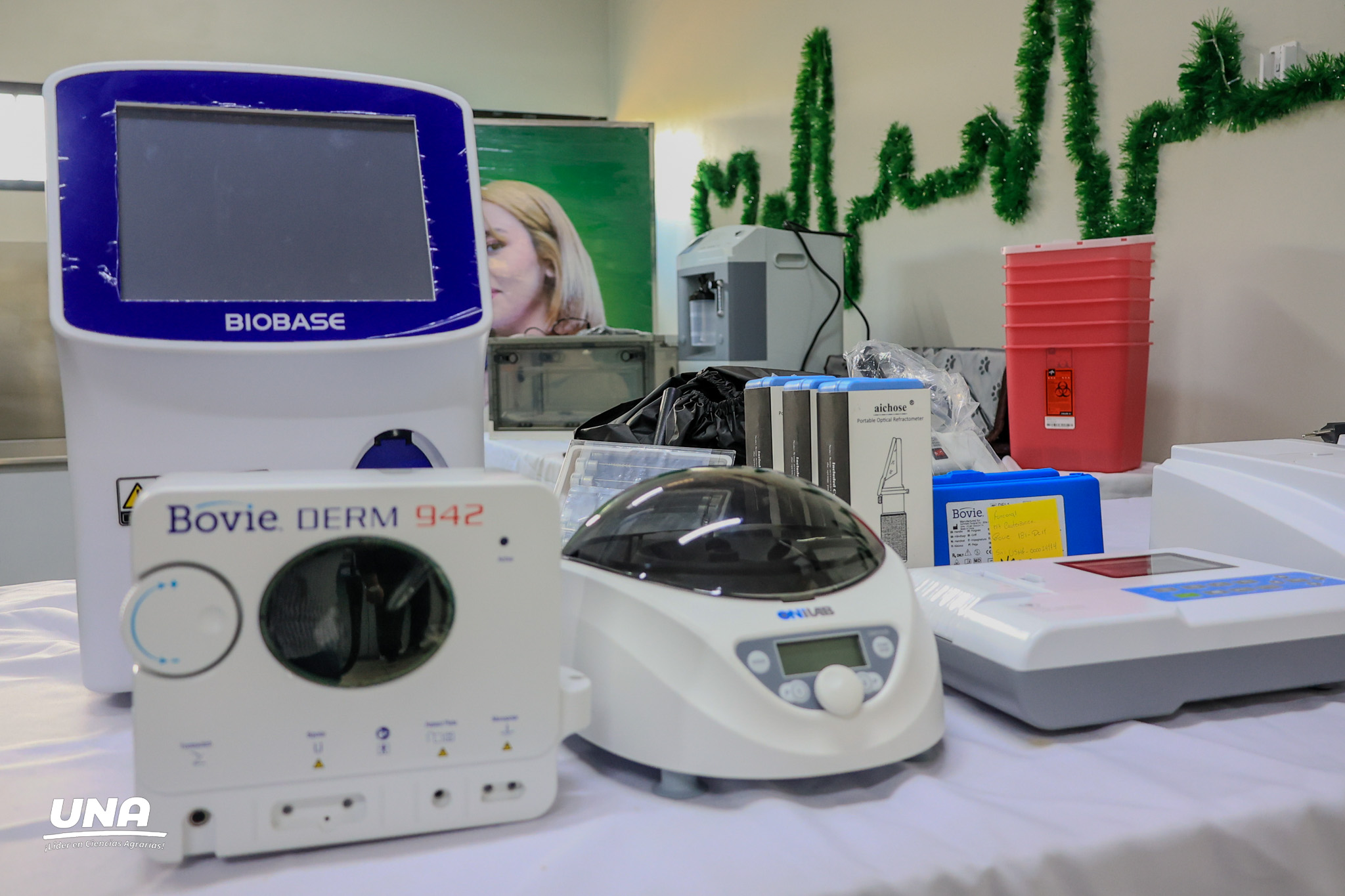 nuevos equipos médicos destinados al fortalecimiento del Hospital Veterinario