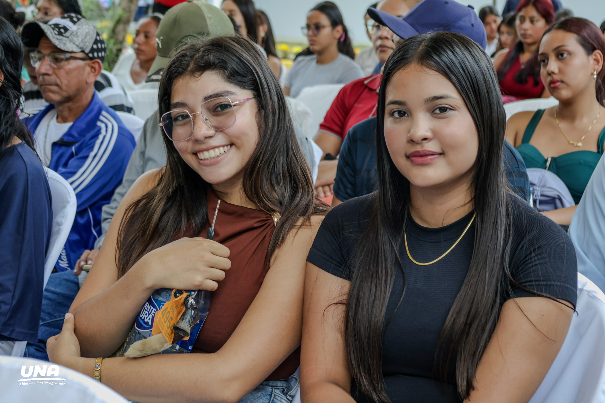Participantes en la inauguración del Centro Nacional de Biotecnología Vegetal