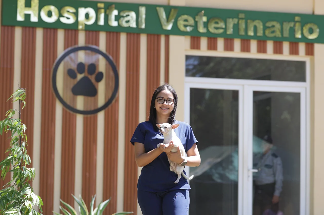 I Aniversario Hospital Veterinario UNA