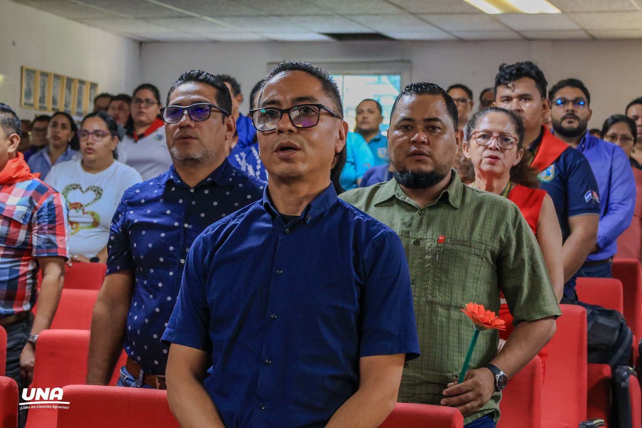 Participantes_asamblea de militantes