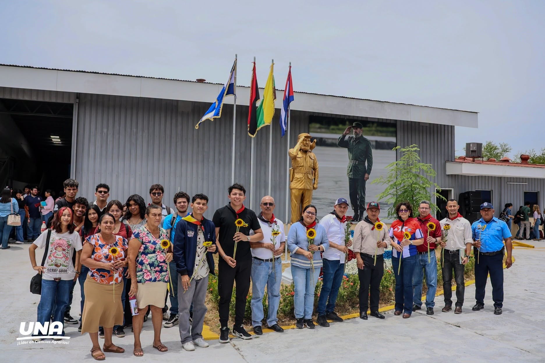 Participantes del Congreso Científico de Moringa en Izapa